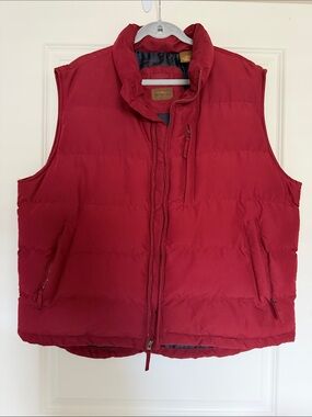 St. John's Bay dark maroon Red Puffer Vest